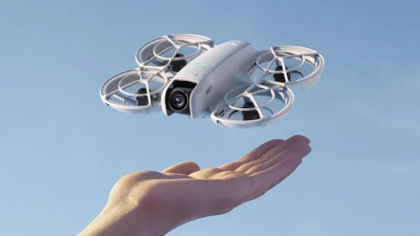 DJI Neo
